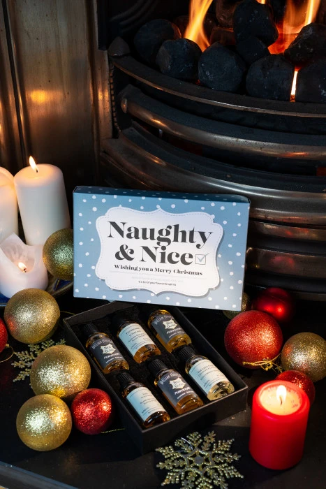 Naughty & Nice Whisky Gift Set - Blue - Image 4